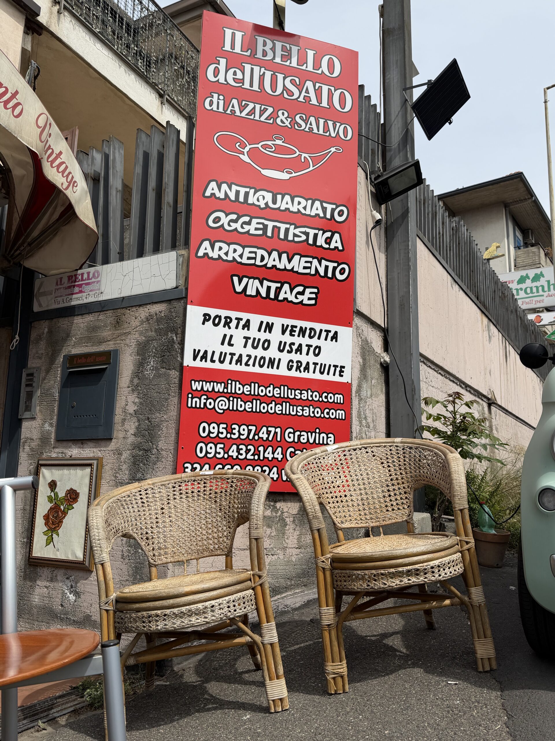 Poltrona in bambù modello Amanda — €40 ciascuna — Gravina di Catania