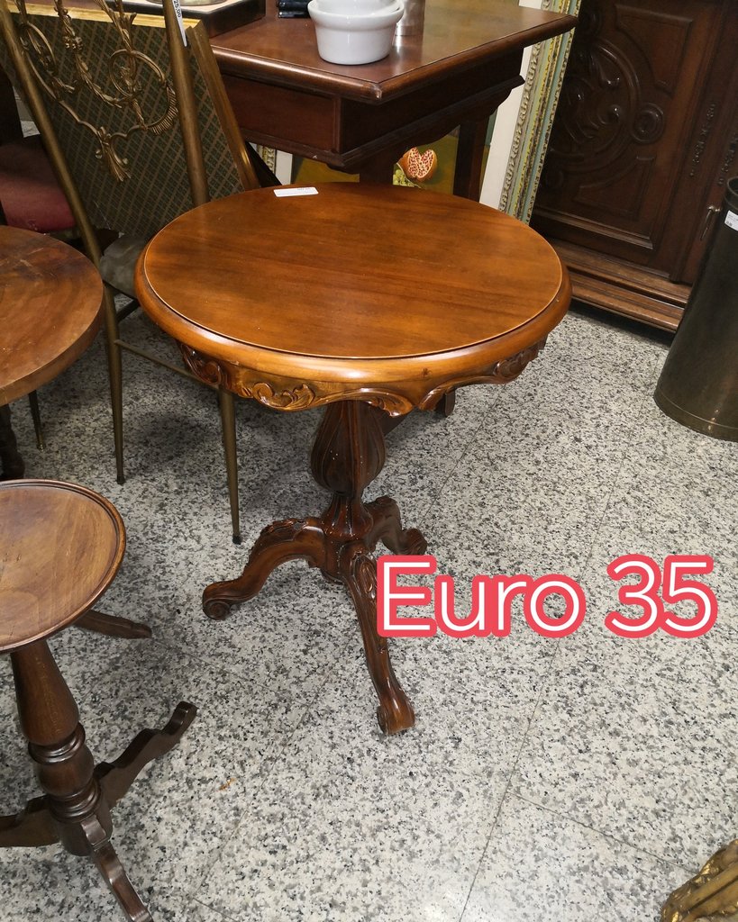 Tavolino Rotondo d’Arredo Vintage — € 35 — Gravina